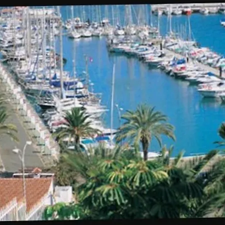 Studio Club Camping Apartament *